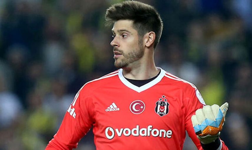 Beşiktaş'ın Eski Kalecisi Fabri Zor Günler Geçiriyor!