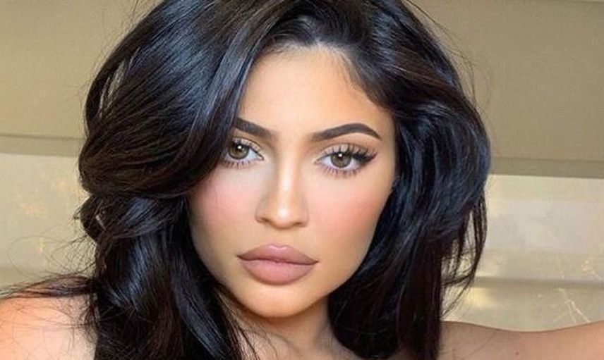 Kylie Jenner'ın rezil olduğu anlar kameralara böyle yansıdı!