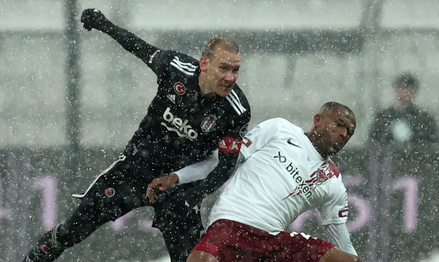 Elvir Baliç, Beşiktaş'ta Michy Batshuayi'nin taraftarlara yaptığı hareketin yanlış olduğunu söyledi