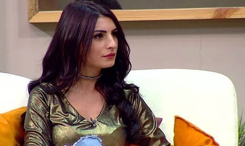 Kısmetse Olur'un Tesettürlü Yarışmacısı Sümeyye Taşkın Açıldı! O Pozları Sosyal Medyada Tepki Çekti