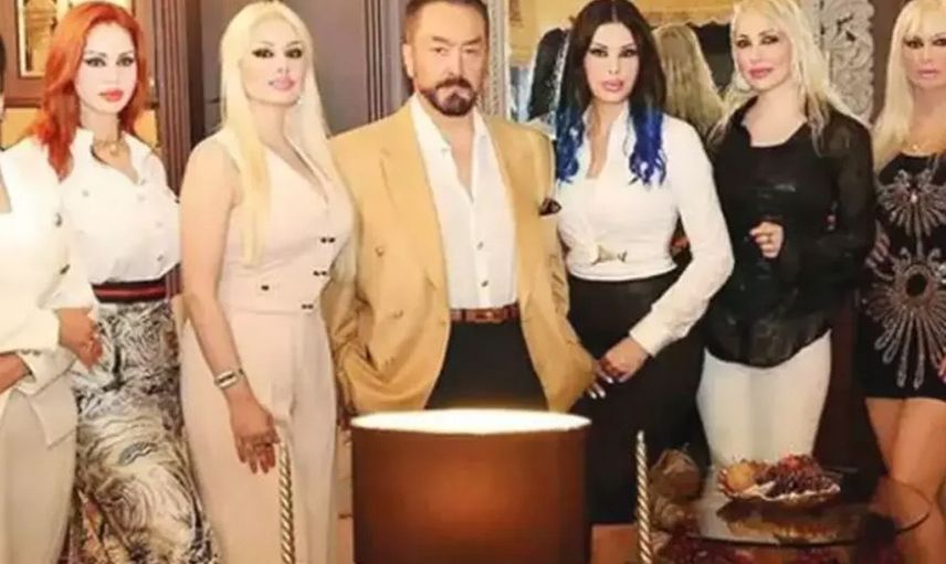Esra Erol'da ikinci Adnan Oktar vakası: Mehdiyim diyerek genç kızlarla harem kurmuş!