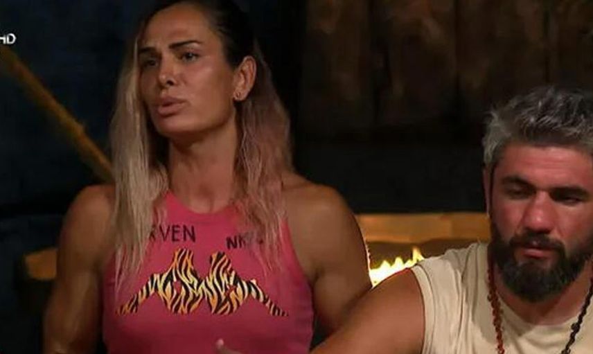 Survivor Nisa ve Nagihan birbirlerine girdi: Acun Ilıcalı konseyi yarıda kesmek zorunda kaldı