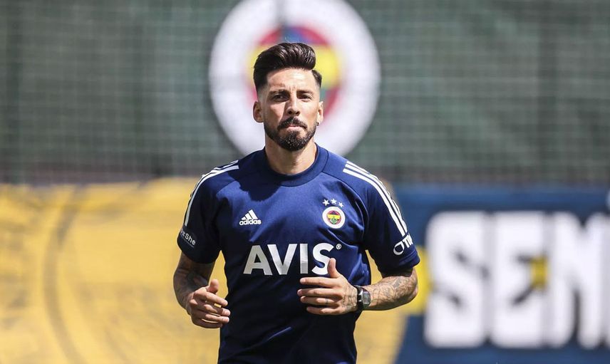 Fenerbahçe Başkanı Ali Koç’un Daveti Üzerine Jose Sosa İstanbul’a Geldi