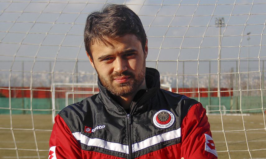 Konyaspor, Ahmet Çalık'ın Vefatının Ardından 6 Numaralı Formayı Emekli Etti!