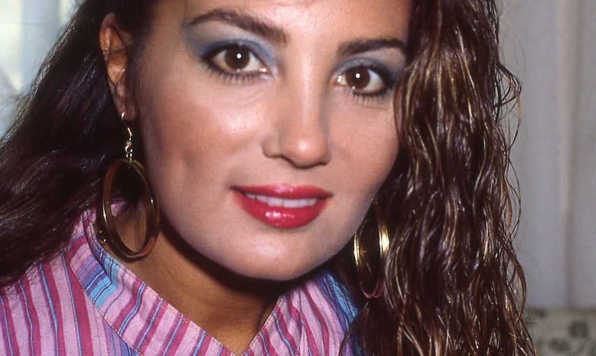 Bahar Öztan Kimdir?