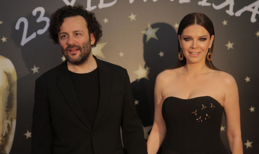 Begüm Kütük'ten Erdil Yaşaroğlu'na Romantik Kutlama