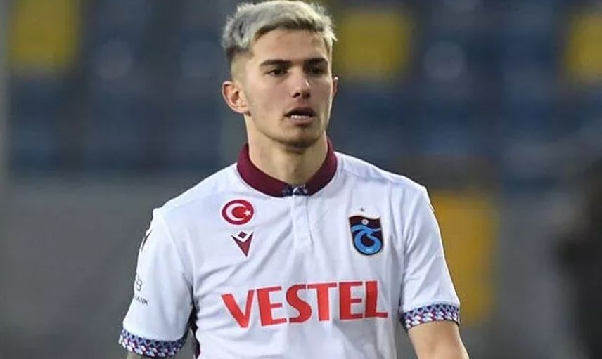 Berat Özdemir Kimdir?