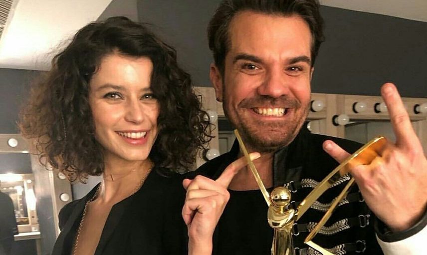Kenan Doğulu Boşanmıyoruz Dedi Beren Saat Eski Sevgilisi Efe İle Olan Fotoğrafını Paylaştı