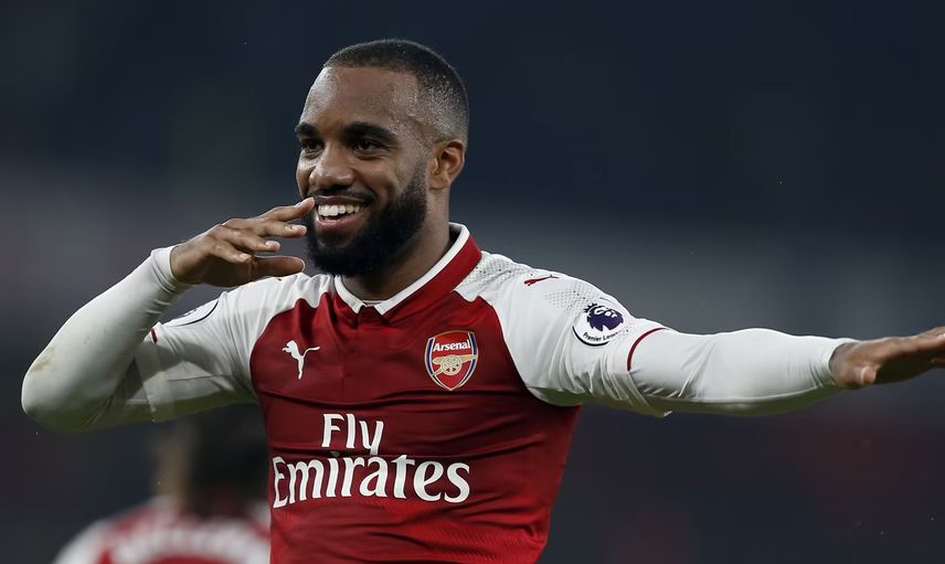 Beşiktaş Alexandre Lacazette'yi Transfer Etmek İstiyor!