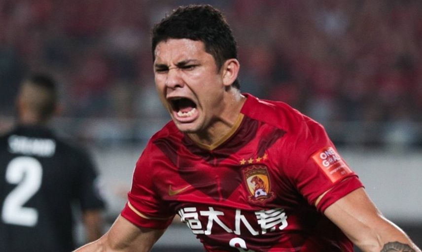 Beşiktaş Golcü Transferinde Gözüne Elkeson'u Kestirdi!