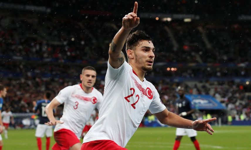Beşiktaş, Kaan Ayhan Transferinde İmzayı Bekliyor!