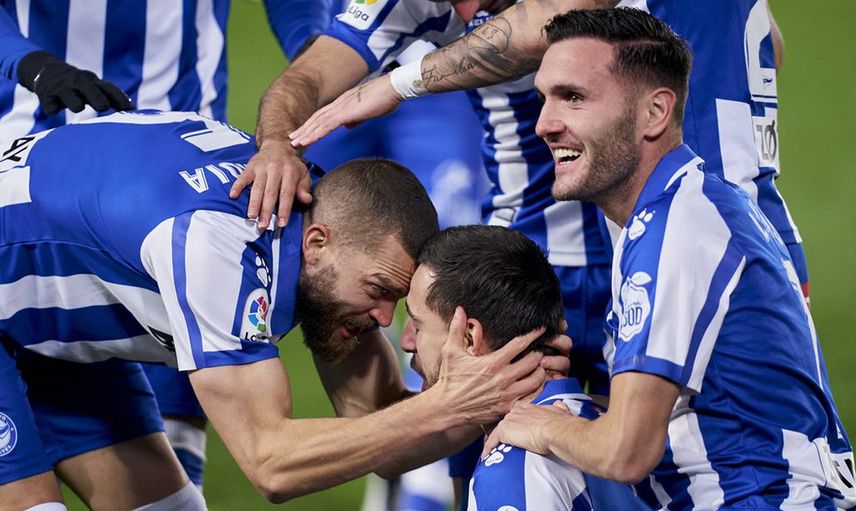 Beşiktaş, Lucas Perez’i Transfer Etmek İstiyor!
