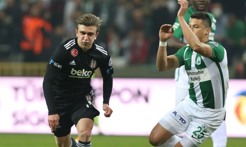 Beşiktaş'ta Rıdvan Yılmaz, merakla beklenen Avrupa'ya transferi hakkında konuştu!