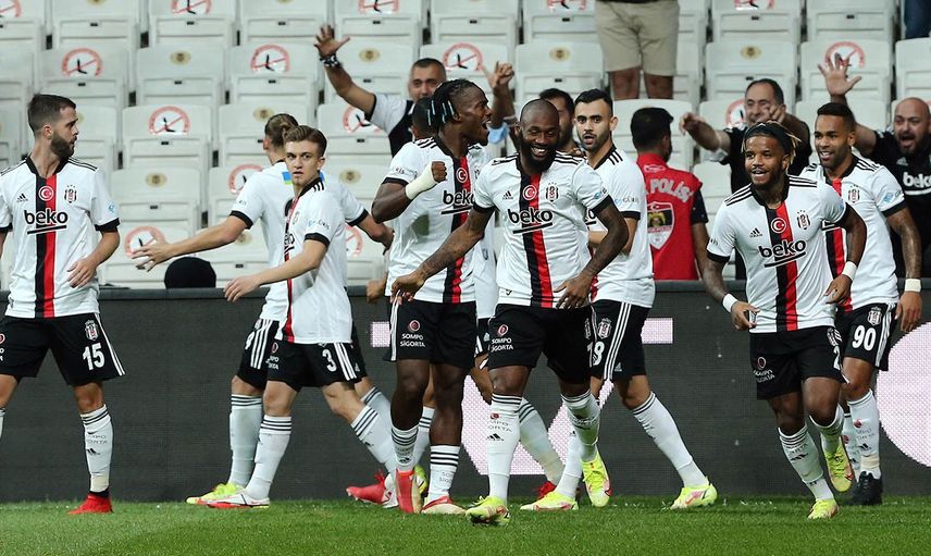 Beşiktaş'tan Alex Teixeira ve Domagoj Vida İle İlgili Sakatlık Açıklaması!