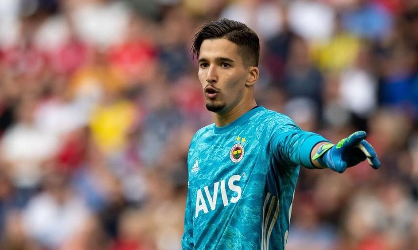 Altay Bayındır Tottenham Hotspur Yolcusu!