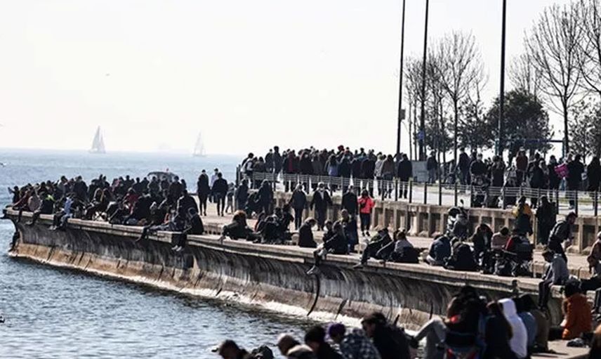 Bilim Kurulu Üyesinden Normalleşme Açıklaması! Pazar Günü Yasağı Kalkıyor mu?