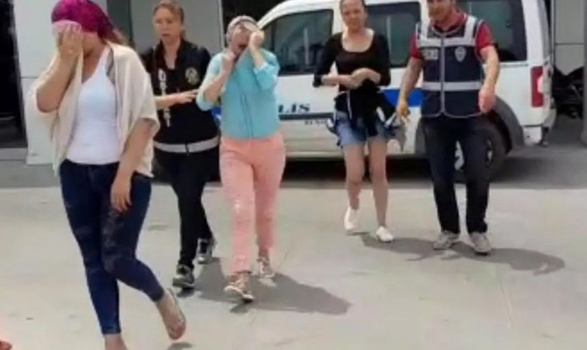 Bursa’da katalog fuhuş operasyonu 