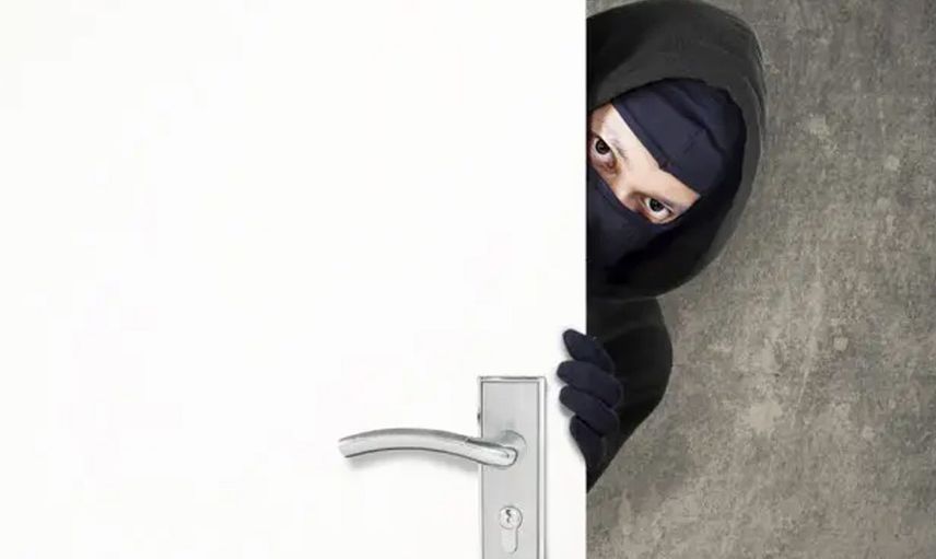 Ankara’da Yeni Evlenen Çiftlerin Evlerine Giren Hırsızlar Tutuklandı