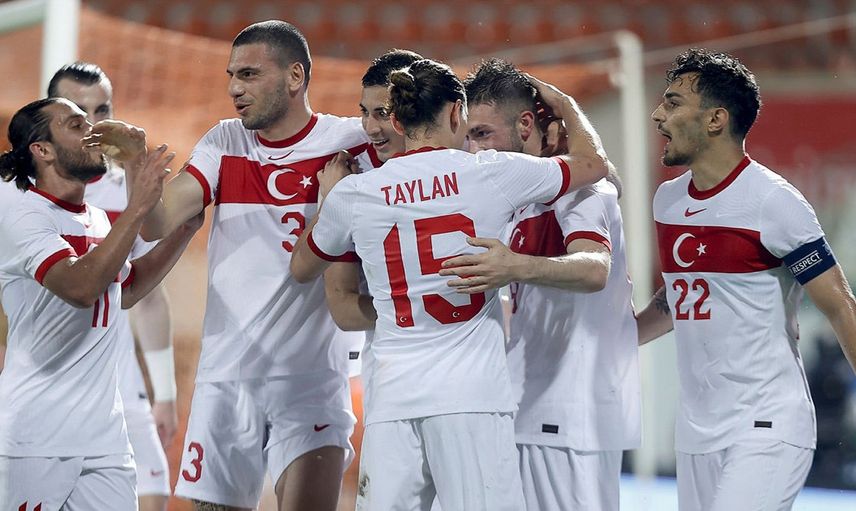 Fenerbahçe Kaan Ayhan Transferini Bitiriyor!