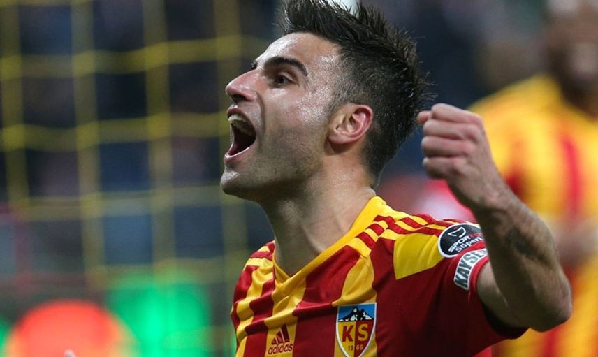 Kayserispor Deniz Türüç Transferinde Anlaşmayı Sağladı!