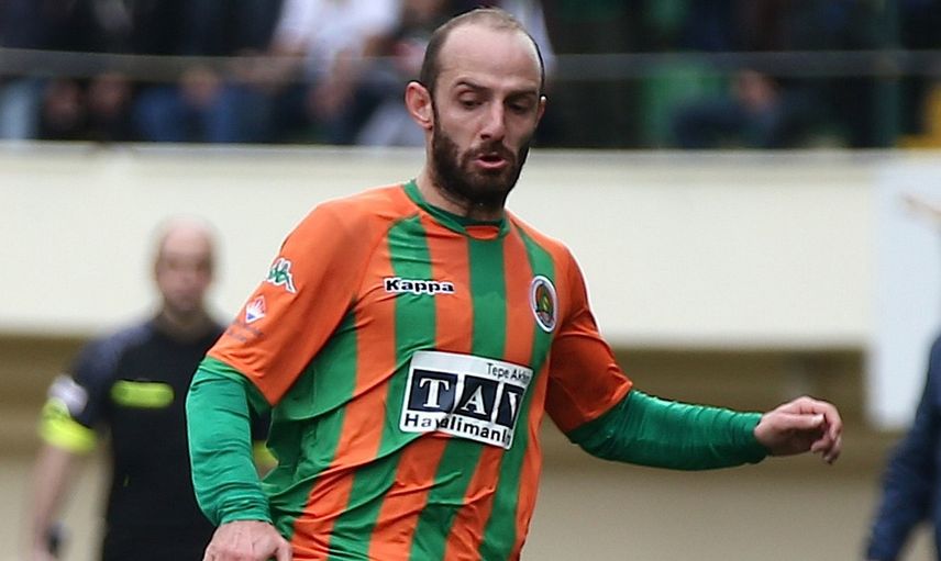 Trabzonspor ve Alanyaspor Arasında Abdülkadir Parmak ve Efecan Karaca Takası!