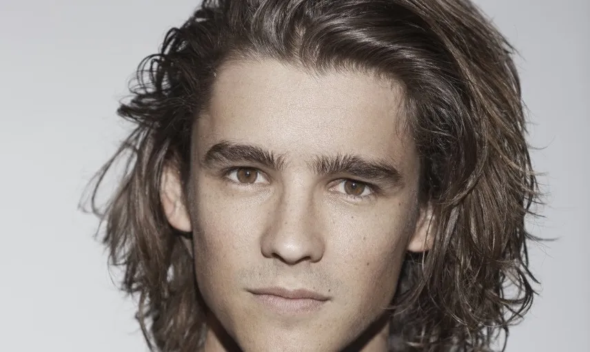 Brenton Thwaites Kimdir? Brenton Thwaites Boyu Kaç, Kilosu Kaç, Aslen Nereli, Sevgilisi Kimdir?