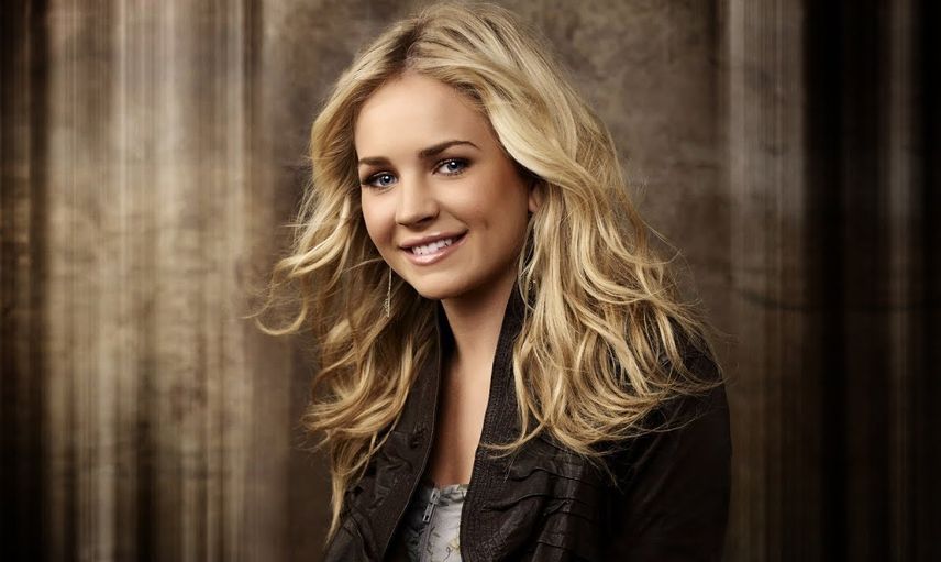 Britt Robertson Kimdir? Britt Robertson Boyu Kaç, Kilosu Kaç, Aslen Nereli, Sevgilisi Kimdir?