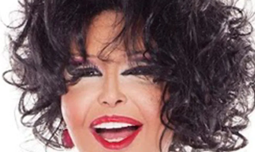 Bülent Ersoy'dan Yaşlandırma Akımına Gönderme