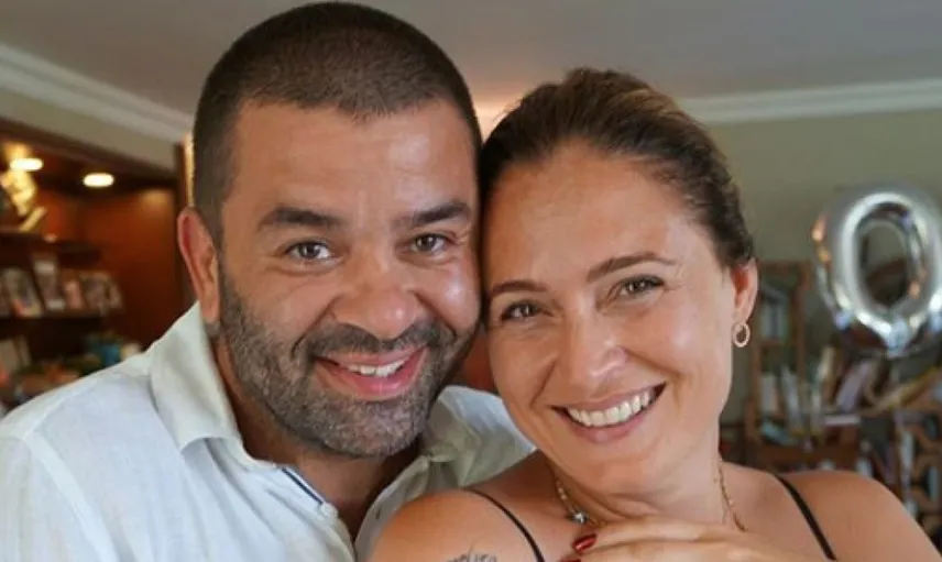 Bülent Şakrak Kimdir?