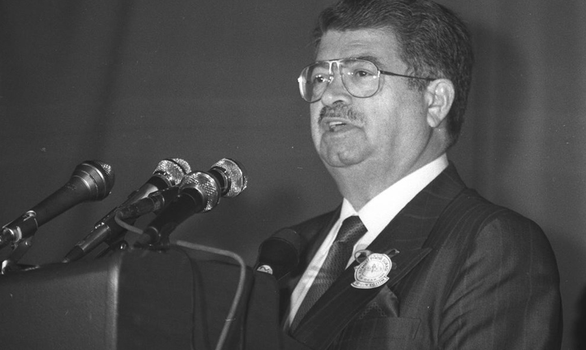 Turgut Özal Kimdir?