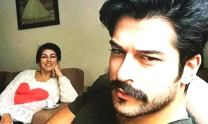 Ünlü İsimler ve Anneleri