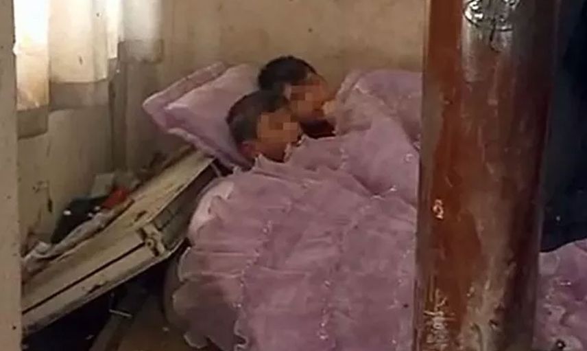 Düzce de insanlık dramı! Kötü kokuların geldiği eve polis bakın yaptı görüntüler herkesi üzdü