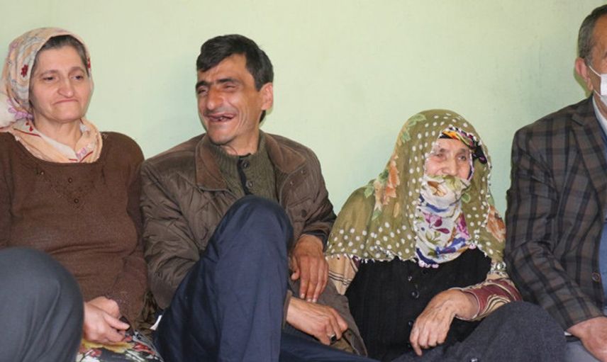 15 Yıl Sonra Oğluna Kavuşan Anne: Öldüğü Haberi Gelmişti