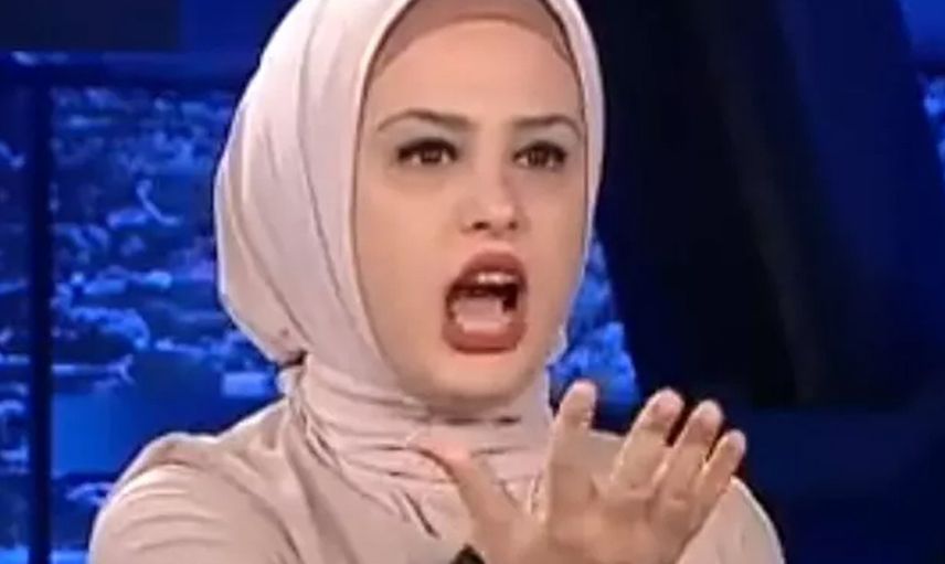Canlı yayında cin çıkarma seansı yapan Pelin Hürman itiraf etti! ‘Siz bir de beni cin çıkarırken görün...’