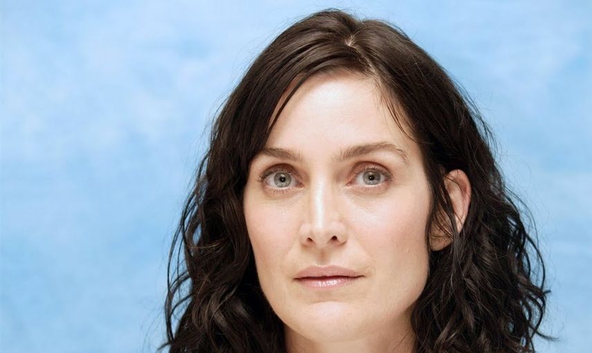 Carrie Anne Moss Kimdir? Carrie Anne Moss Boyu Kaç, Kilosu Kaç, Aslen Nereli, Sevgilisi Kimdir?