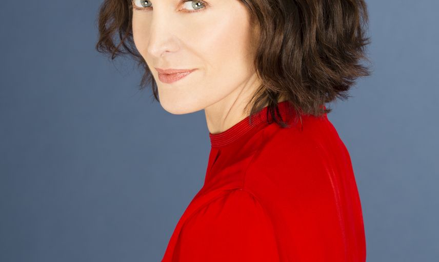 Carrie Anne Moss Kimdir? Carrie Anne Moss Boyu Kaç, Kilosu Kaç, Aslen Nereli, Sevgilisi Kimdir?