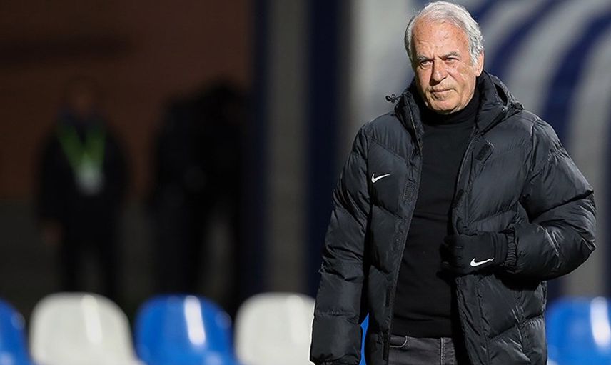 Çaykur Rizespor'da Takımın Başına Mustafa Denizli'nin Geçmesi Gündemde!