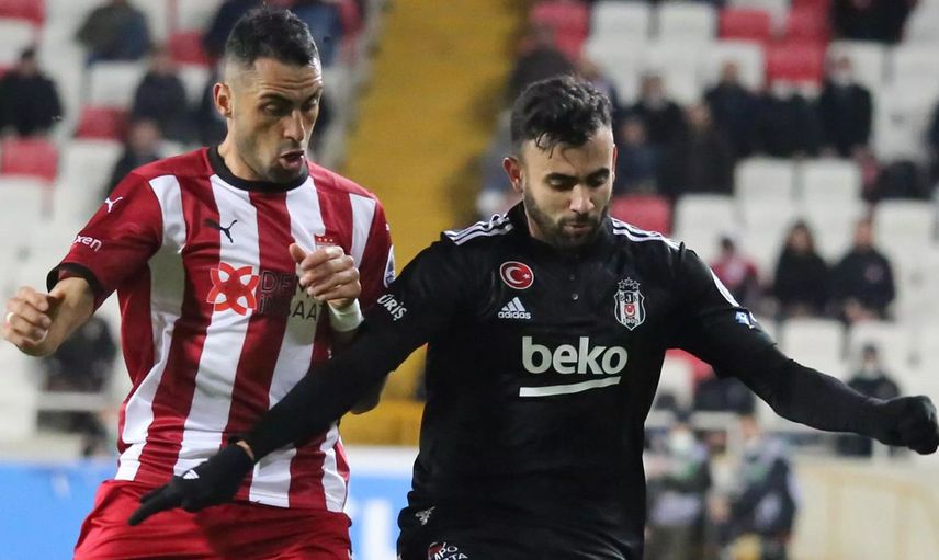 Nihat Kahveci Beşiktaş'ı bekleyen zorlu fikstür hakkında konuştu