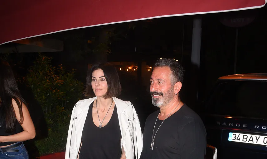 Cem Yılmaz, Defne Samyeli'yi Yıllar Önceki Görüntülerinden Tanıdı