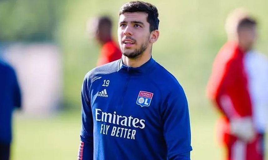 Cenk Özkacar, Trabzonspor'un Kendisine Transfer Teklifi Yaptığını Söyledi!