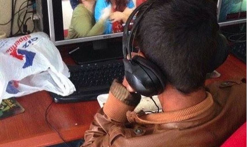 Gencinden Yaşlısına Herkesin Teknolojinin Kölesi Olduğunu Kanıtlar Nitelikte 15 İlginç Fotoğraf