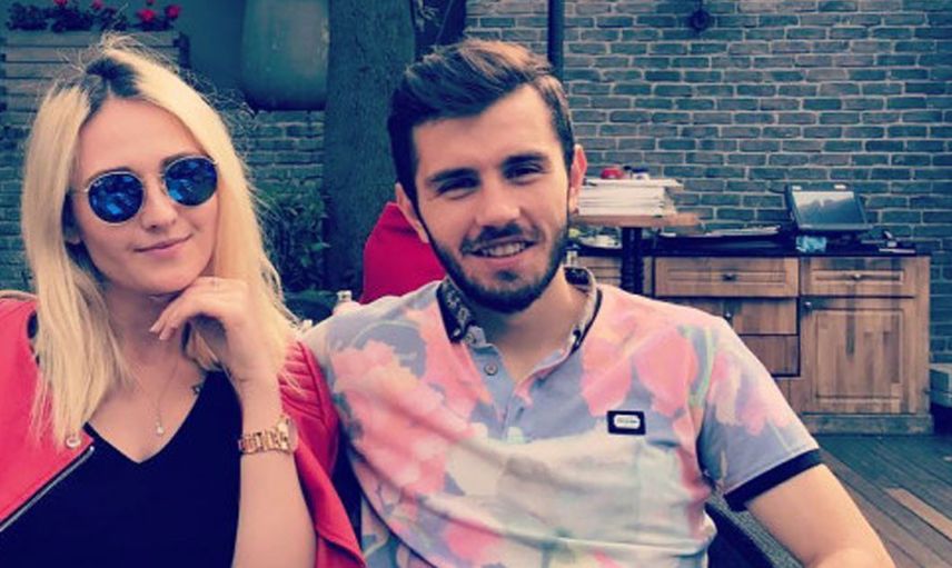 Eşi kimdir?