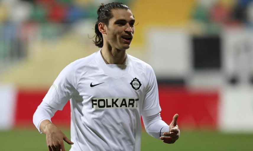 Süper Lig ekiplerinden Altay'da Marco Paixao ve Murat Akça hakkında kadro dışı kararı geldi!