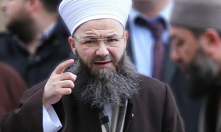 Cübbeli Ahmet namaz kılmayıp oruç tutanlarla ilgili ilginç bir çıkışta bulundu! Bu sözler sosyal medyayı ikiye böldü
