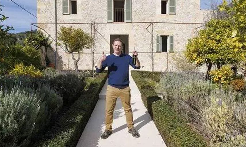 2. el koltuk satın aldı, hayatı değişti: 3 bin lira ödeyen adam milyonluk villa sahibi oldu!