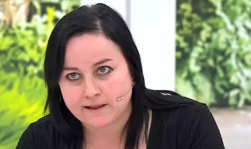 Esra Erol'da akıllara durgunluk veren konu! Kimse ne diyeceğini bilemedi: Birbirini ısıran insanlar, kelepçeler ve fare zehri...