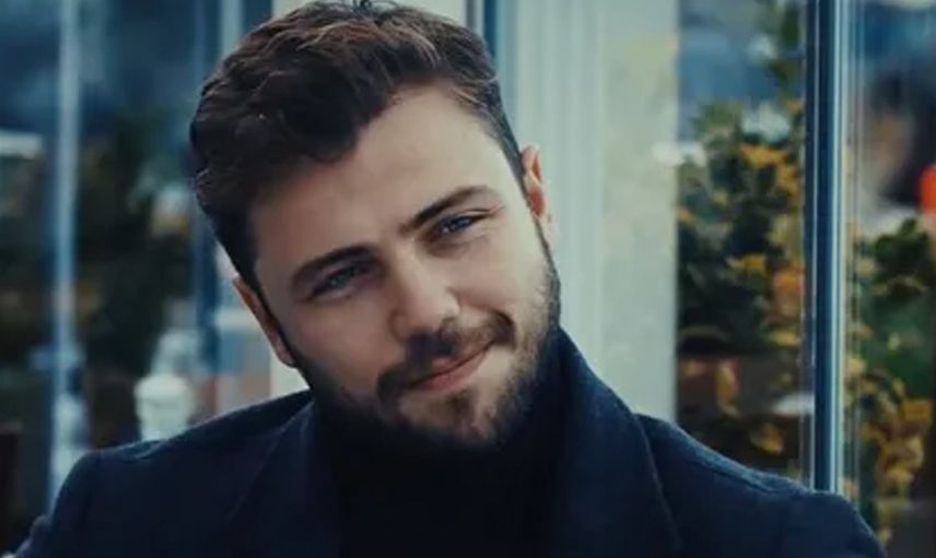 Tolga Sarıtaş Kimdir?