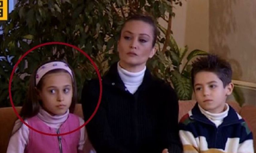 Oyuncu Fatma Büşra Ayaydın tesettüre nasıl girdiğini anlattı