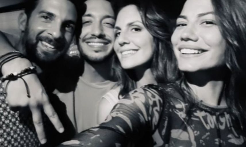 Demet yine aşık oldu! Yunan DJ ile aşk yaşayan Demet Özdemir'den ilk fotoğraf geldi