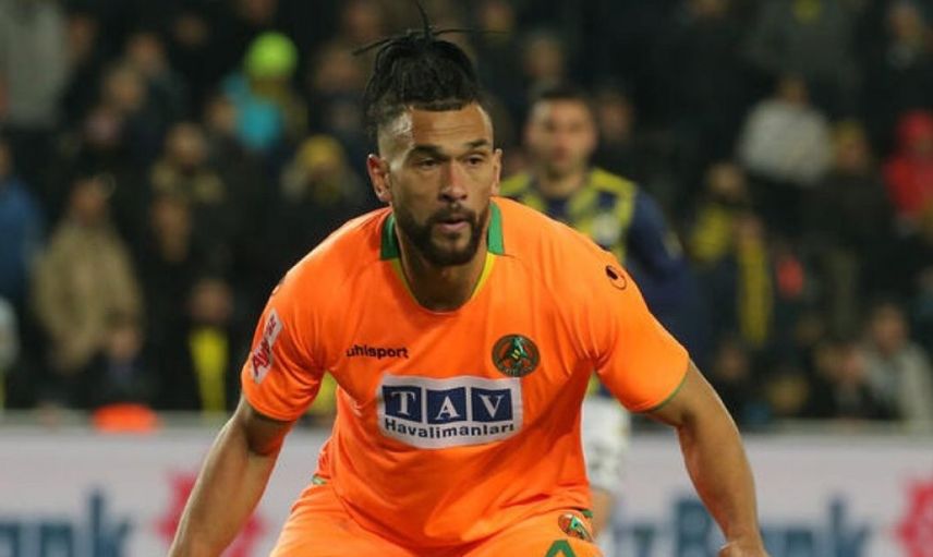 Fenerbahçe'den Beşiktaş'a Stevan Caulker Önerisi!